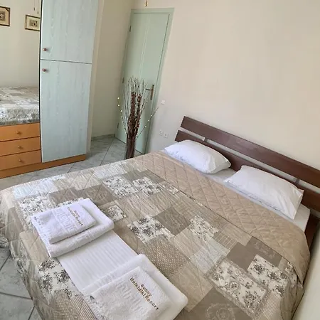 Summer House Blue Sea Апартаменты Ханиоти